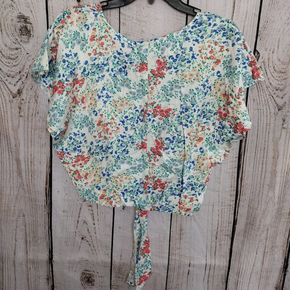 NWT Sim & Sam | Flutter Sleeve V-Neck Floral Boho Tie Front Top - Picture 6 of 7
